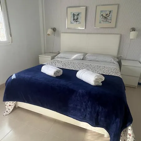 Junto A Playa Y Cerca De Campo De Golf Apartment *