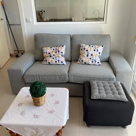 Junto A Playa Y Cerca De Campo De Golf Apartment